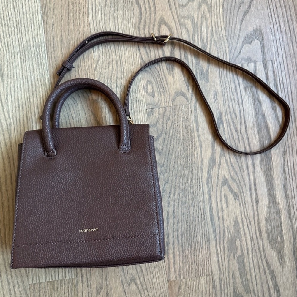 Chic Matt & Nat Satchel Purity - Vegan Leather Mauve Crossbody Bag - Like NEW